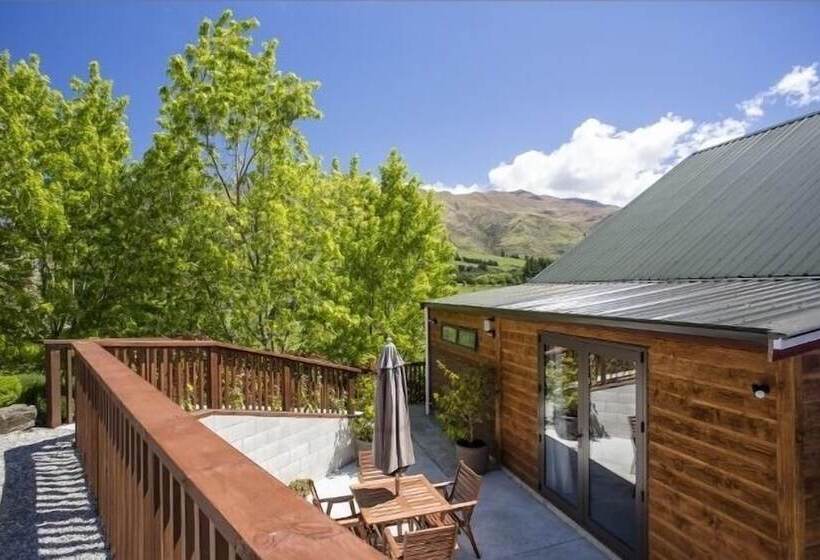 إستوديو قياسى سرير كينج, Alpine View Lodge