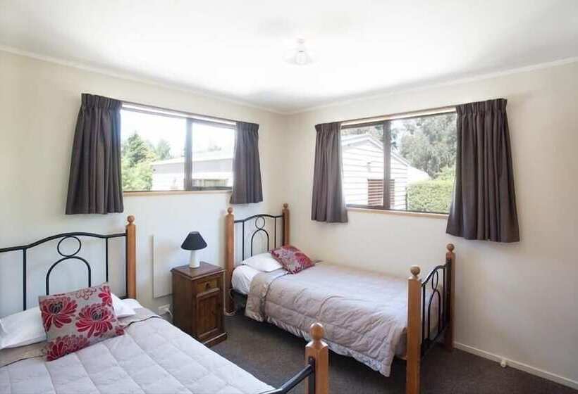 منزل 3 غرف نوم, Alpine View Lodge