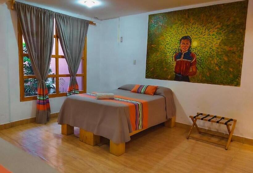 스탠다드 룸, María Arte