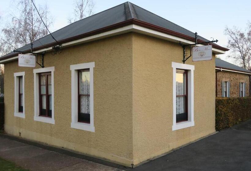 سوییت اجرایی, Blakes Manor Self Contained Heritage Accommodation
