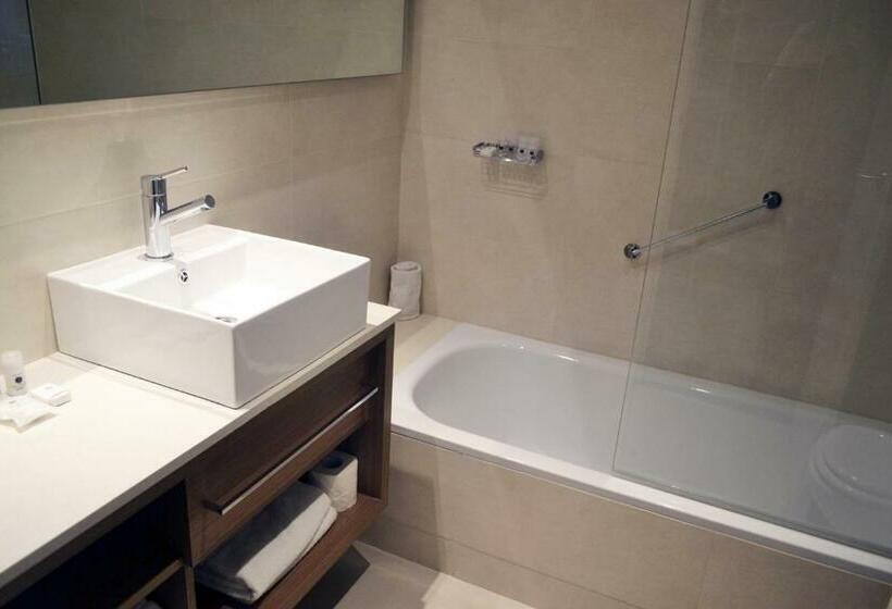 اتاق کلاسیک, Dazzler By Wyndham Polo