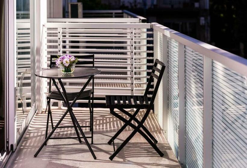 سوییت اجرایی, Dazzler By Wyndham Polo