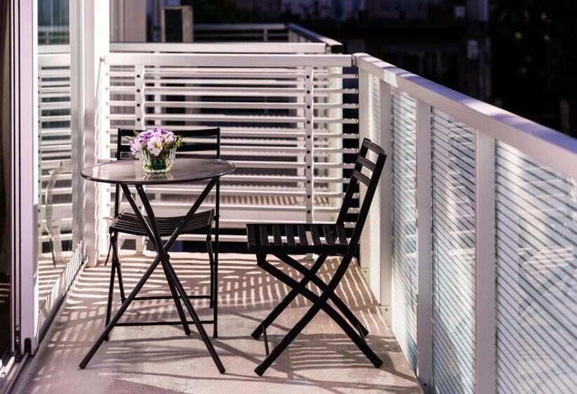 اتاق استاندارد, Dazzler By Wyndham Polo