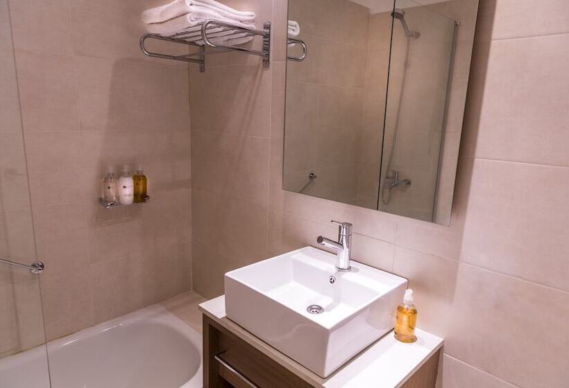 اتاق کلاسیک, Dazzler By Wyndham Polo