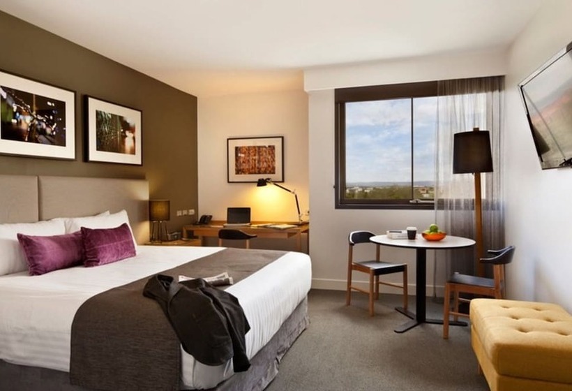 스탠다드 스튜디오, East Hotel And Apartments