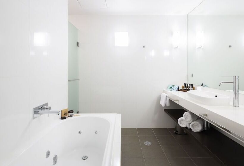 1ベッドルームのデラックスアパートメント, East Hotel And Apartments