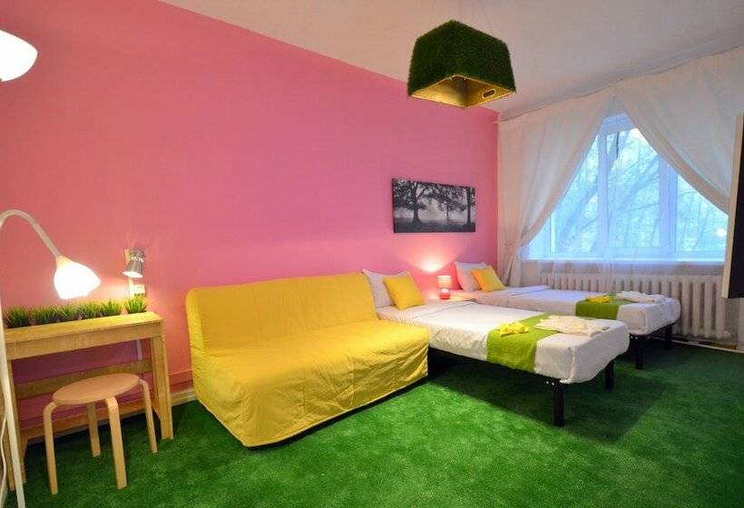 标准间, Hostel Leto