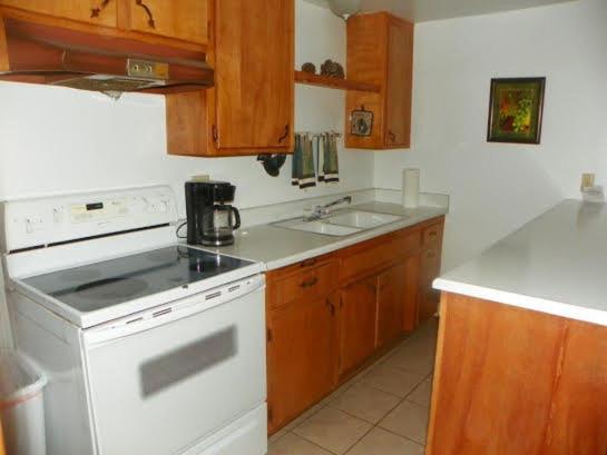 스위트, Kern Riverfront Lodge