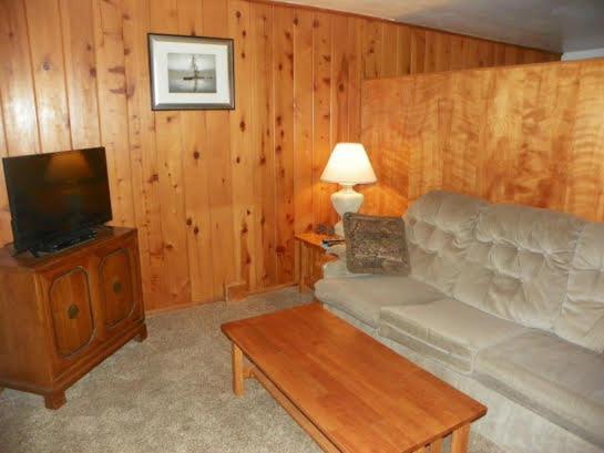 스위트, Kern Riverfront Lodge