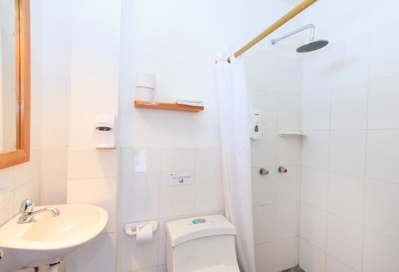 اتاق استاندارد چهار تخته, La Casa De Judy