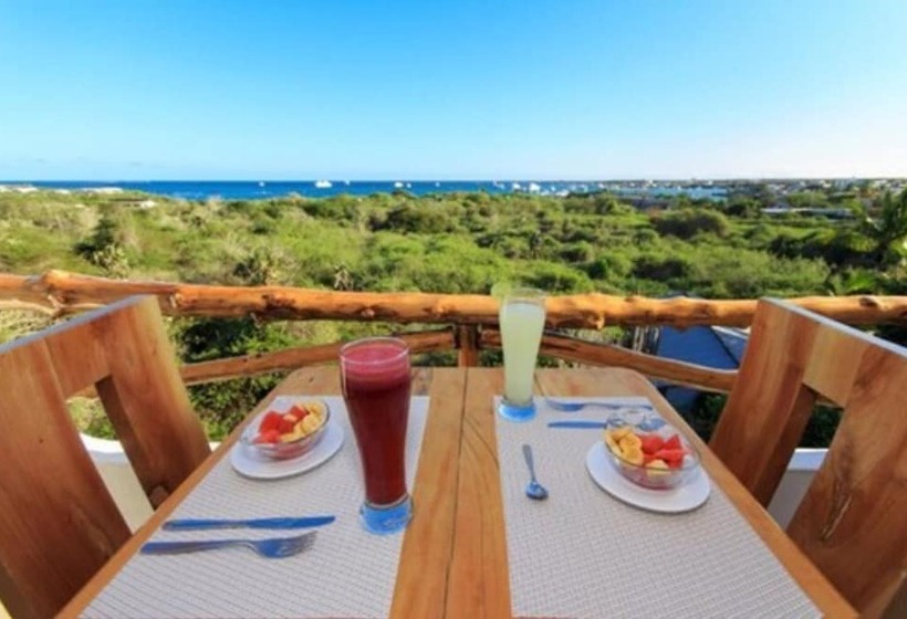 اتاق سه نفره سوپریور با چشم‌انداز دریا, La Casa De Judy