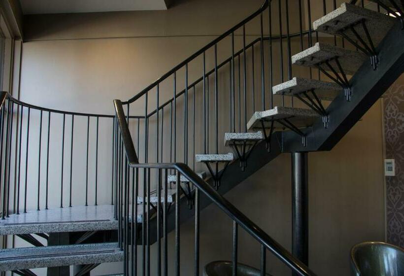 اتاق استاندارد, Lockleys