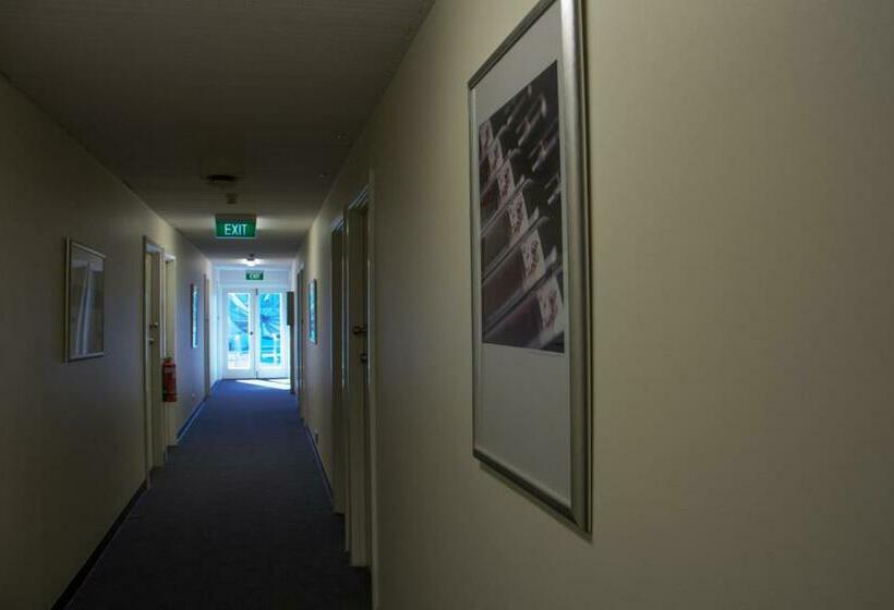 اتاق استاندارد, Lockleys