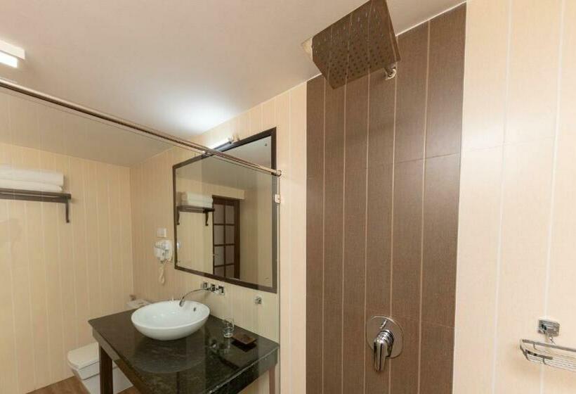 Quarto Deluxe Vista Montanha, Melheim Kandy Villas