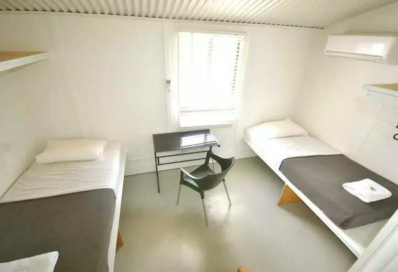 ルームシェアのワンベッド, Mycow Accommodation Mackay