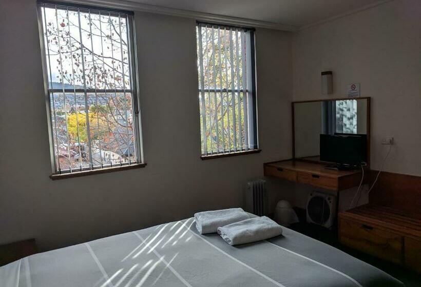 סוויטה, Prince Of Wales