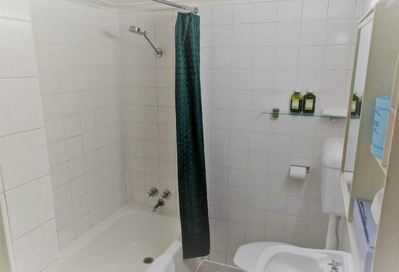 סוויטה משפחתית, Prince Of Wales