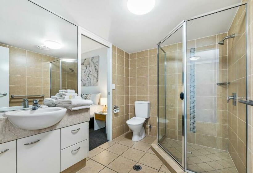 آپارتمان 1 خوابه با بالکن, Rovera Apartments