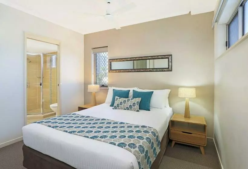 バルコニー付き１ベッドルームアパートメント, Rovera Apartments