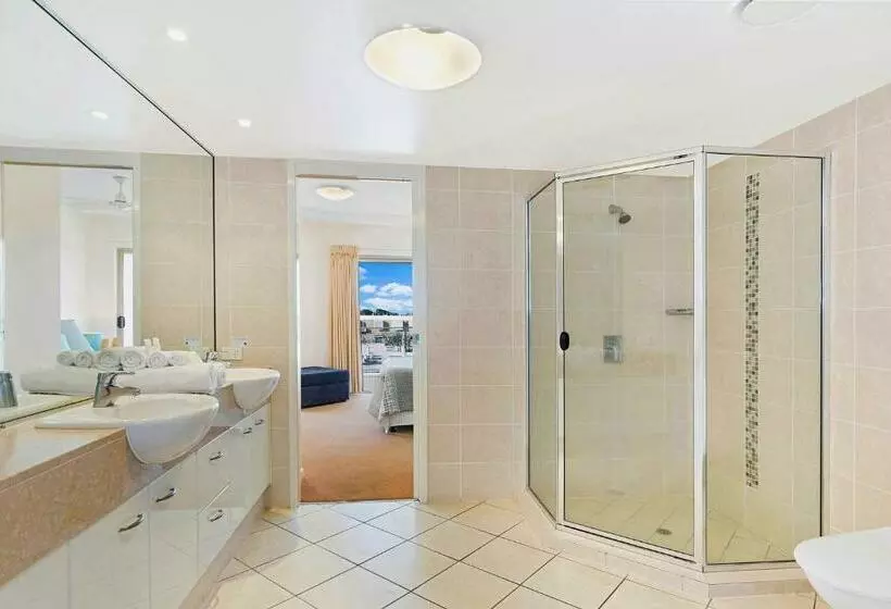 リバービュースイート, Rovera Apartments