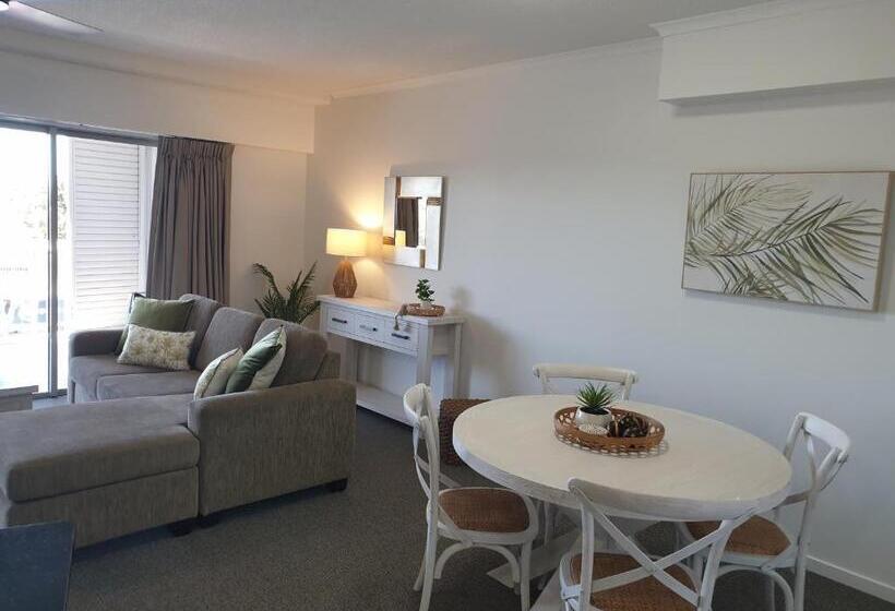 Апартаменты 1 Спальня с Балконом, Rovera Apartments