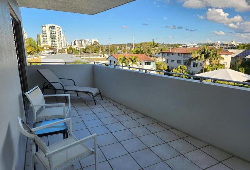 Апартаменты Deluxe 1 Спальня, Rovera Apartments