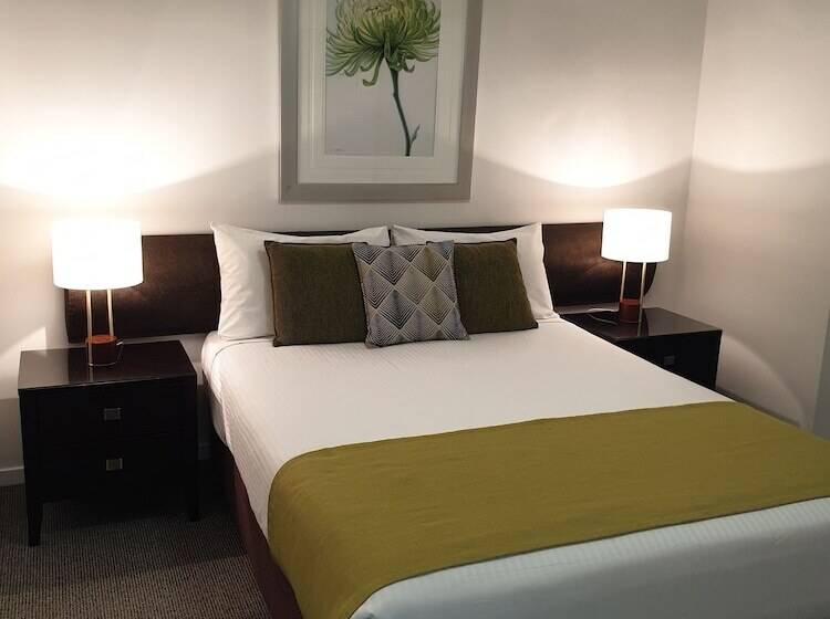 شقة غرفة واحدة, Rovera Apartments