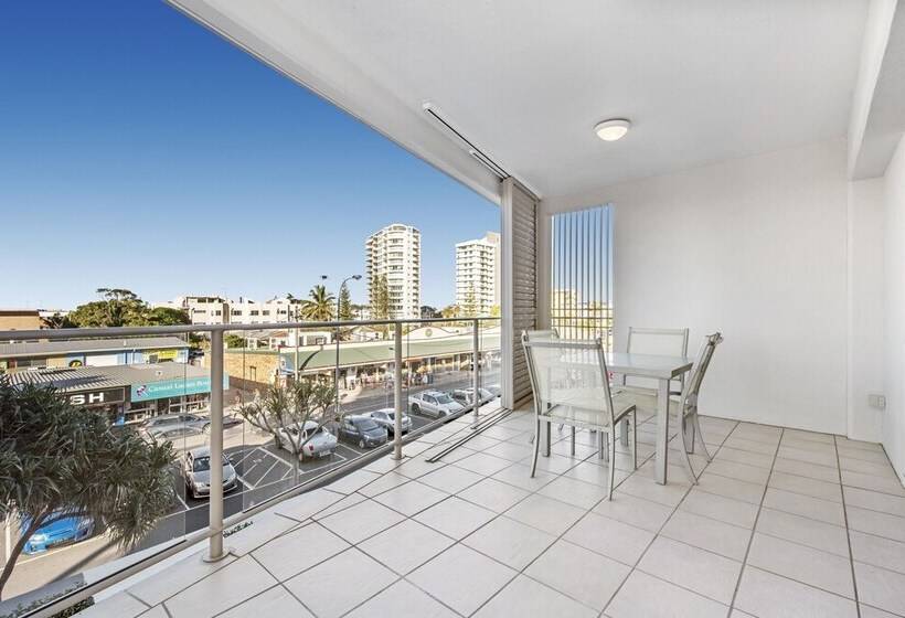 Апартаменты 1 Спальня, Rovera Apartments