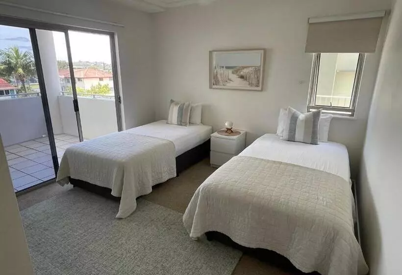 ２ベッドルームアパートメント, Rovera Apartments