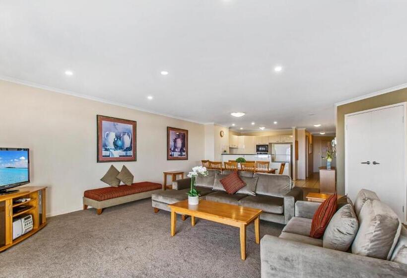 آپارتمان 2 خوابه با چشمانداز دریا, Rovera Apartments