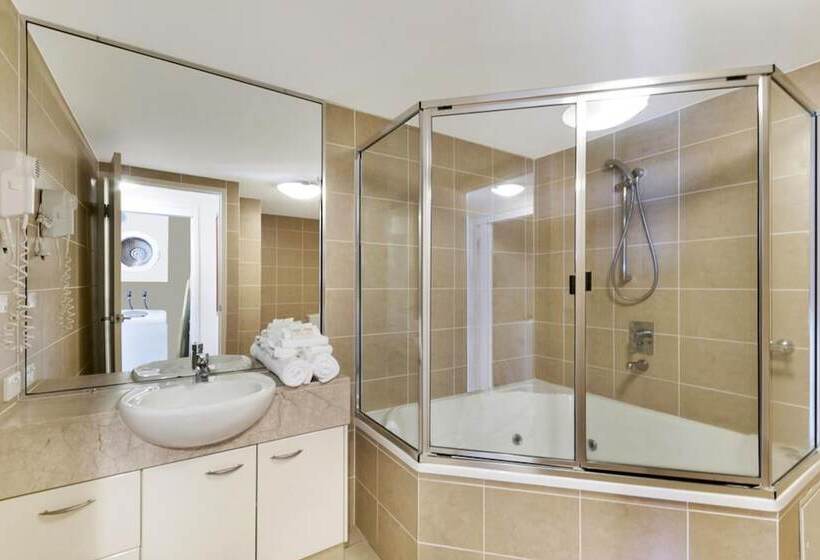 آپارتمان 2 خوابه با چشمانداز دریا, Rovera Apartments