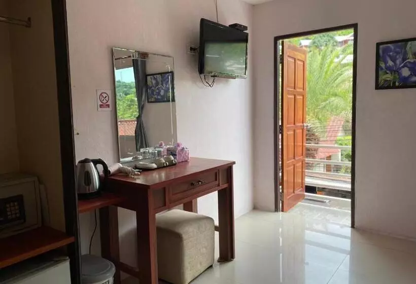 اتاق استاندارد با بالکن, Sabai House