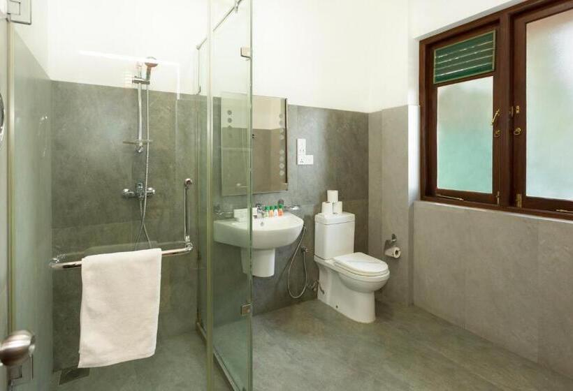 Quarto Deluxe com Sacada, Yo Kandy