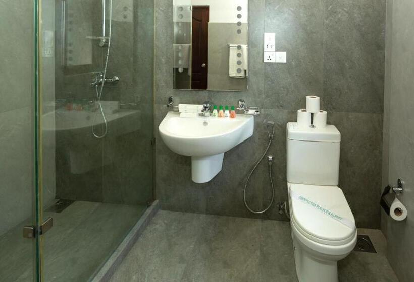 带阳台的豪华间, Yo Kandy