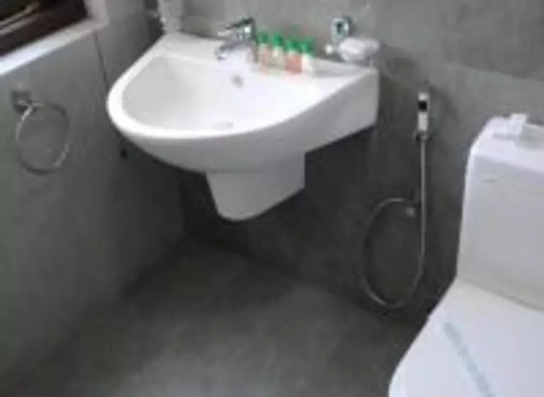 Deluxe Kamer met Uitzicht op het Meer, Yo Kandy