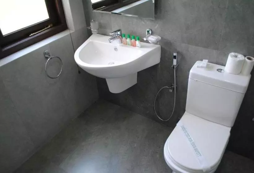 Deluxe Kamer, Yo Kandy