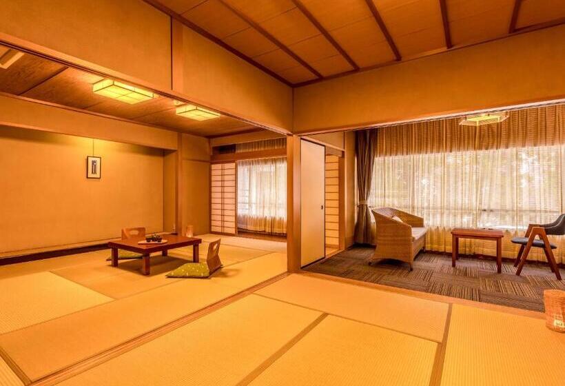 高级大房间, Ooedo Onsen Monogatari Premium Yamanaka Grand