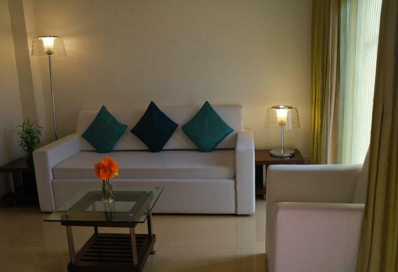 شقة غرفة واحدة ذات إطلالة, The Waterfront Shaw  Lavasa