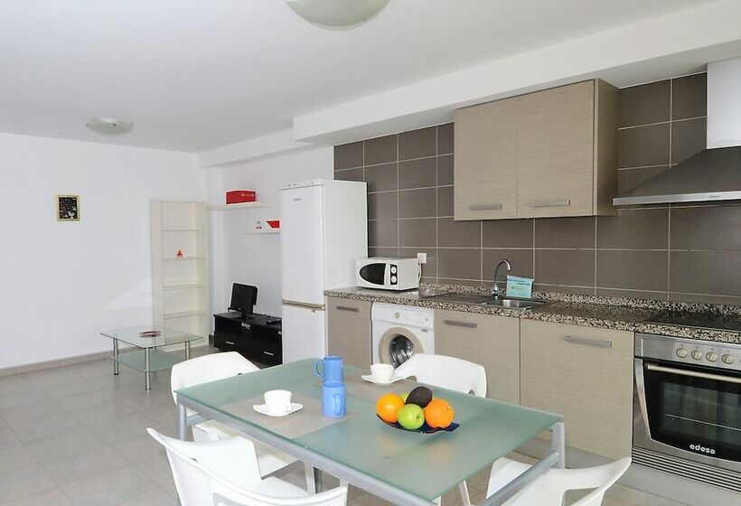 Апартаменты 2 Спальни, Apartamentos Gandia Playa Centro 3000