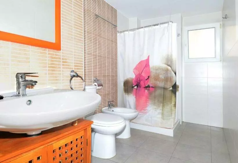 ３ベッドルームアパートメント, Apartamentos Gandia Playa Centro 3000