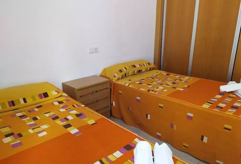 ３ベッドルームアパートメント, Apartamentos Gandia Playa Centro 3000