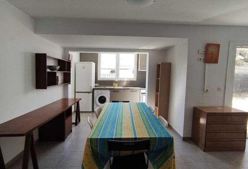Апартаменты 3 Спальни, Apartamentos Gandia Playa Centro 3000