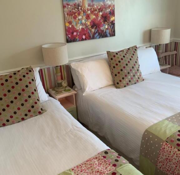 Номер Стандарт Трехместный, Green Apple Bed And Breakfast