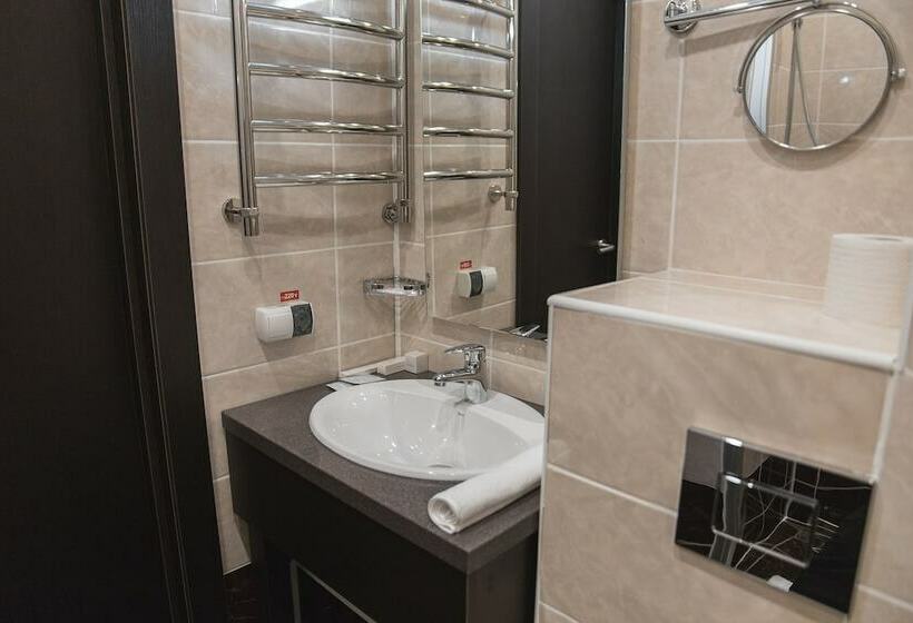 اتاق استاندارد, Business Hotel Asia