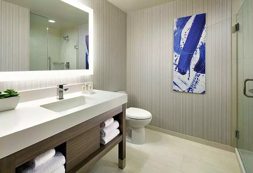 חדר סטנדרט שתי מיטות זוגיות, Hilton Garden Inn San Diego Downtown/bayside