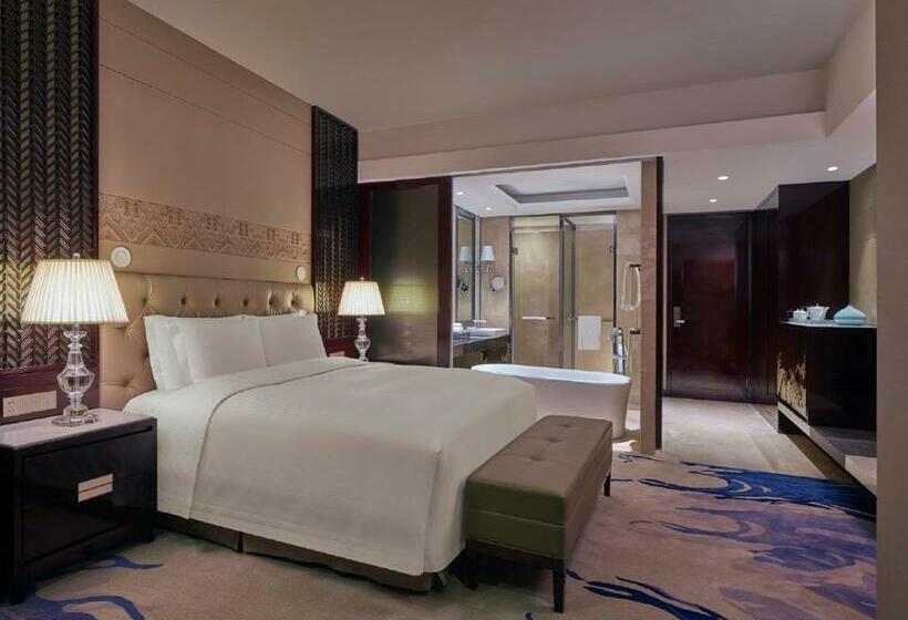 Номер Deluxe Кровать Кинг, Hilton Haikou
