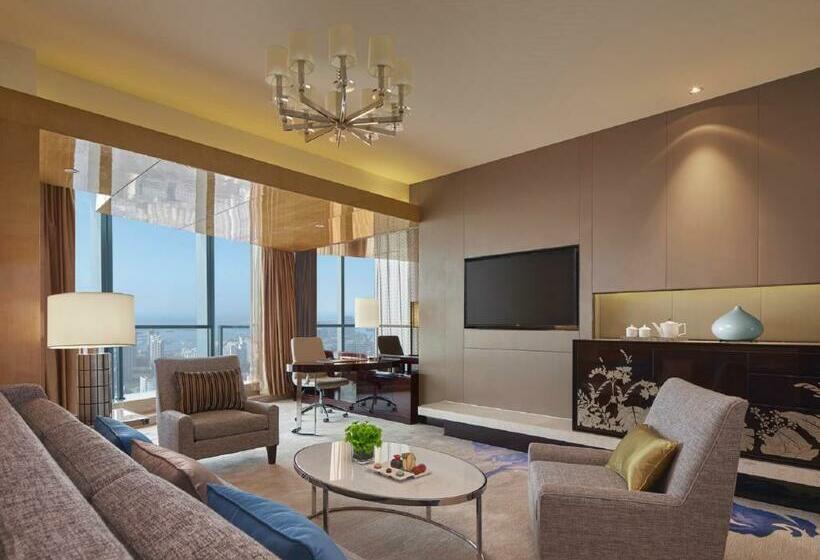 חדר דלוקס עם מיטת קינג, Hilton Haikou