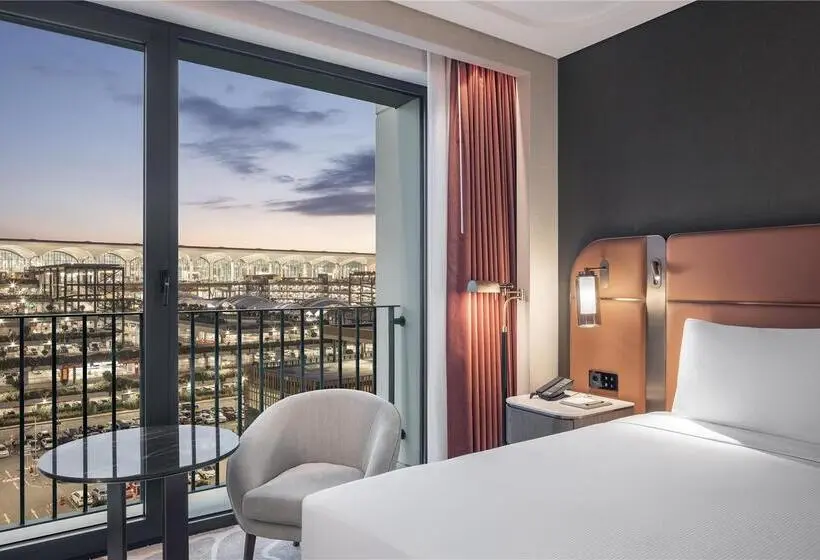 اتاق لوکس با چشمانداز دریا, Hilton Haikou