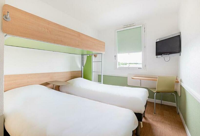 スタンダードトリプルルーム, Ibis Budget Carcassonne Aéroport   A61