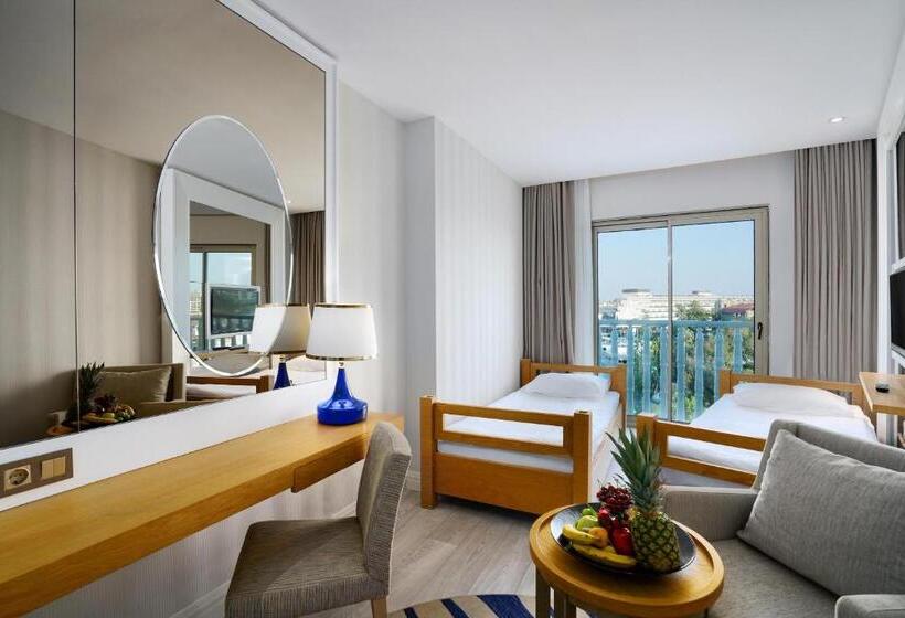 اتاق خانوادگی, Sidemarin Kirman Premium - Ultra All Inclusive